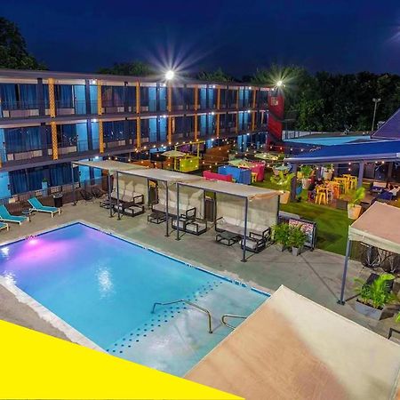 Bposhtels Houston Hostel Exterior foto