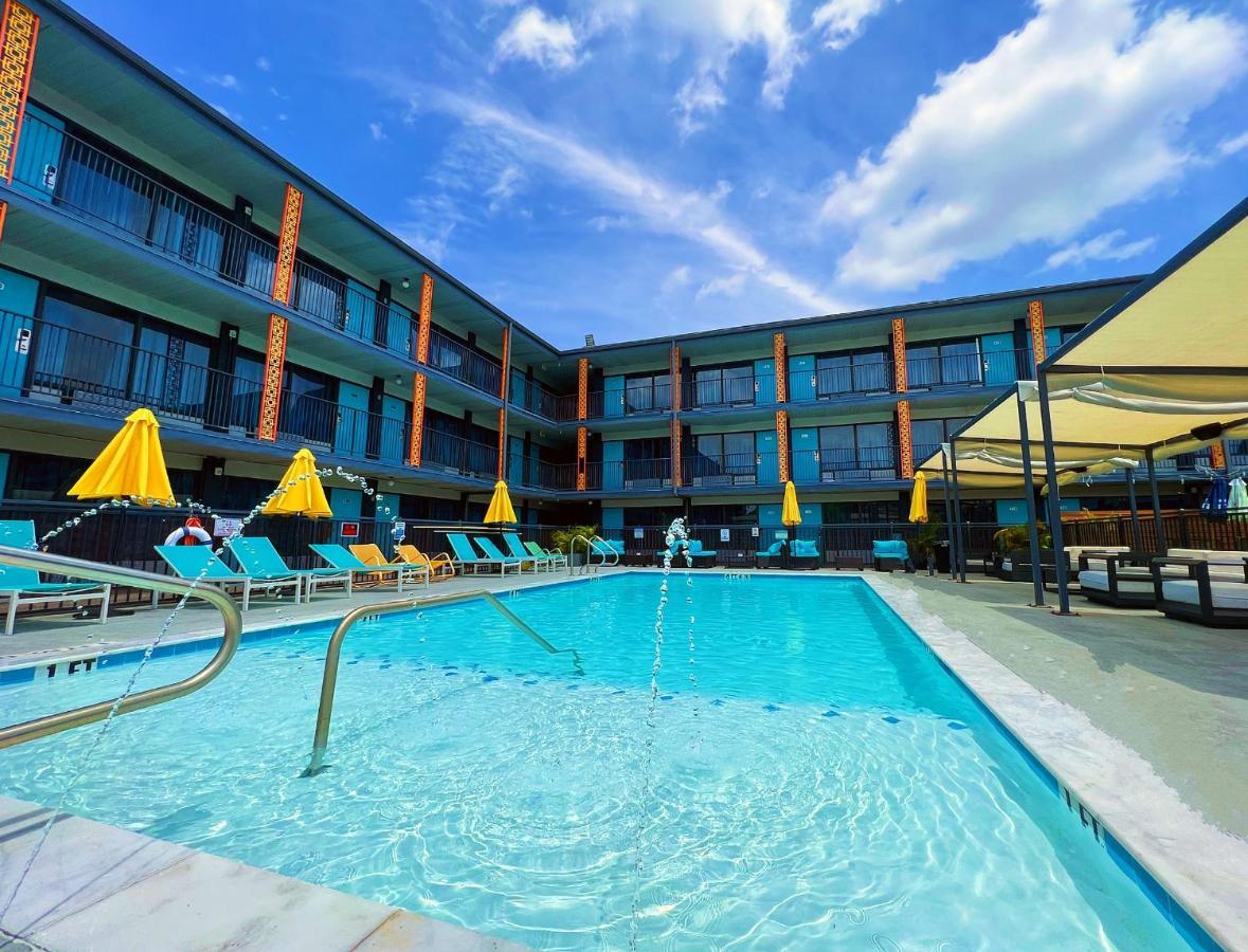 Bposhtels Houston Hostel Exterior foto